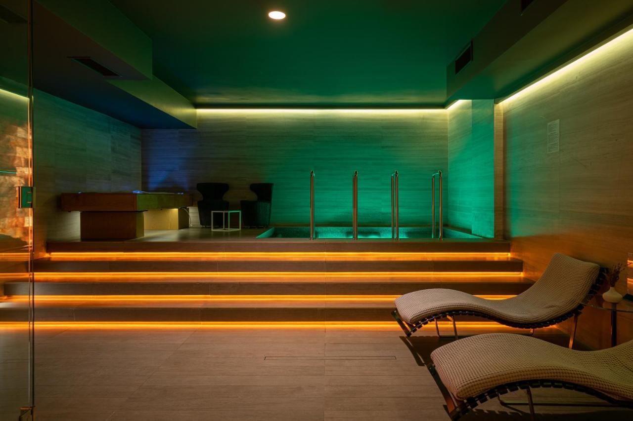 Hotel Berds Mgallery Collection Chisinau